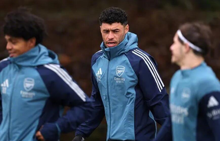 张伯伦在阿森纳学教练课程，阿尔特塔有意邀其加入教练组|每日邮报|贝西克塔斯|U21|凯尔特人转会|欧足联_新浪体育_新浪新闻