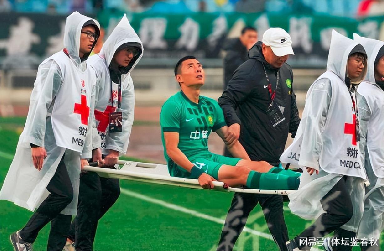 爱奇艺体育直播-国安新援重伤！曝已返港治疗，37岁老将再获重用，新打法考验球队
