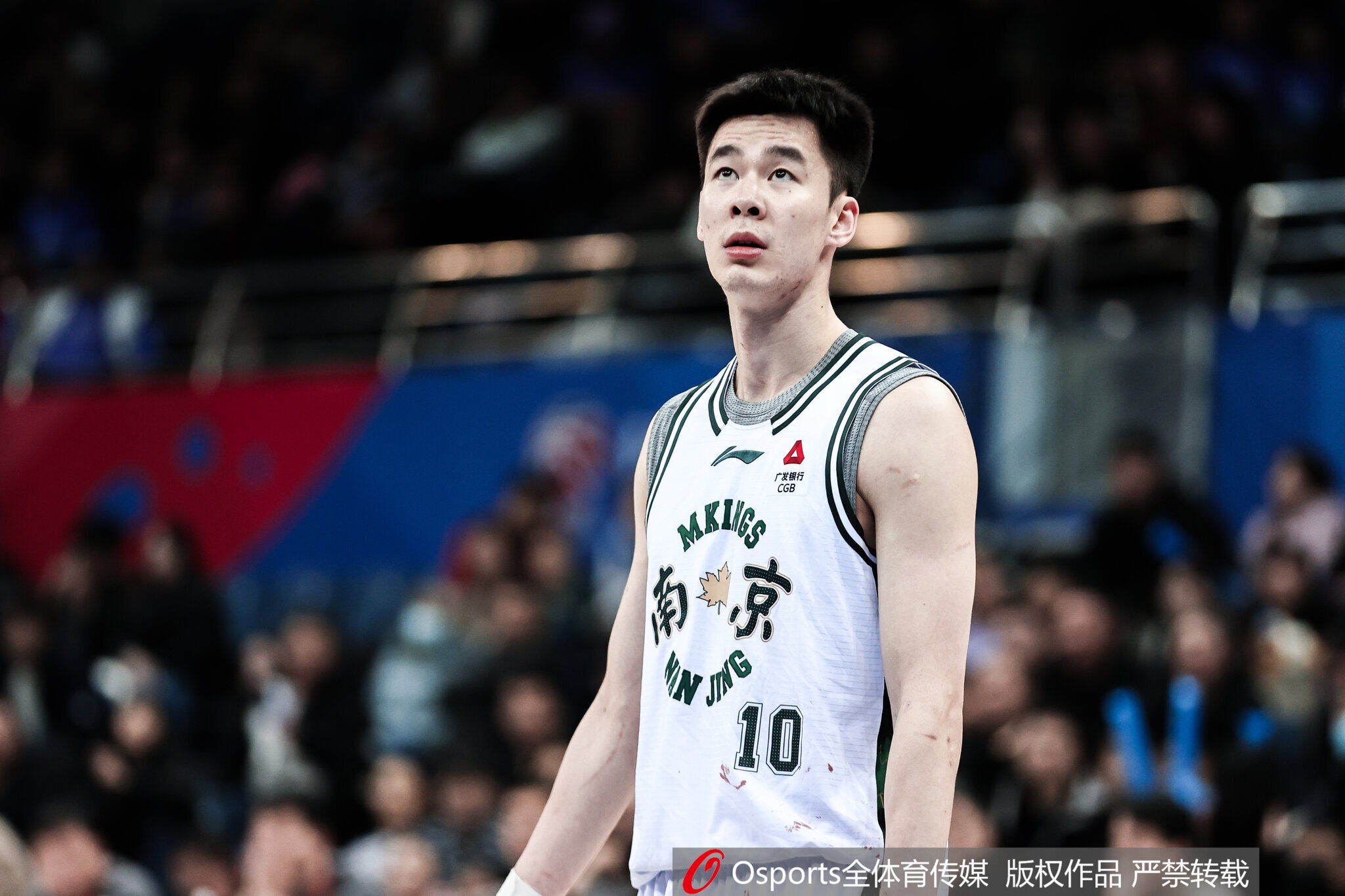爱奇艺体育官方下载入口-媒体人：白边开外援DPOY先例&amp;国内球员很难了 郭昊文自毁前程落选